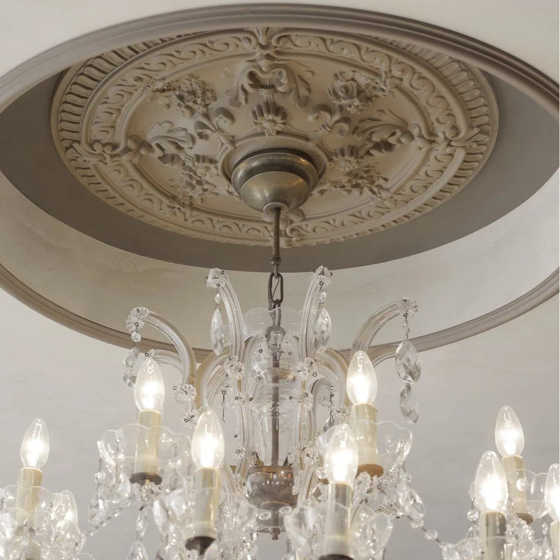HELENA R11 ARSTYL Ceiling Rose with a crystal chandelier | DecorMania UK